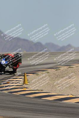 media/Oct-02-2025-Racers Edge (Thu) [[2c91cb6ab3]]/2-A Group/Session 5-Turn 12 (130pm)/